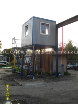 Вагончик для охраны с лестницей в Добром